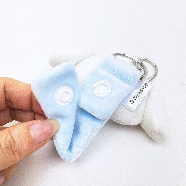 サンリオ シナモロール 蓄光マスコットループホルダー キーホルダー シナモン Sanrio