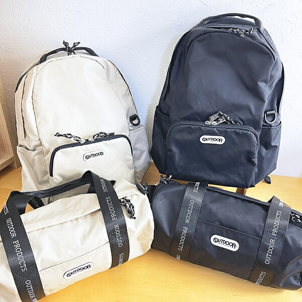 OUTDOOR PRODUCTS ラスターツイル ロゴプリントリュック ベージュ アウトドアプロダクツ