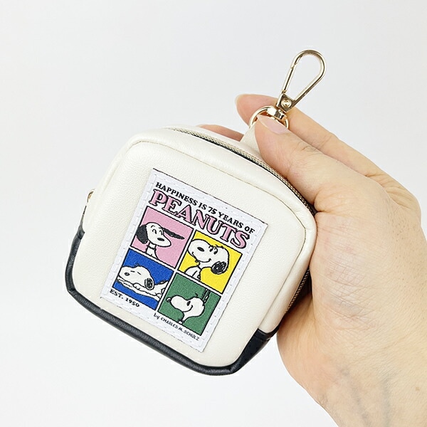 スヌーピー PEANUTS 75th ミニポーチ (ベージュ) SNOOPY