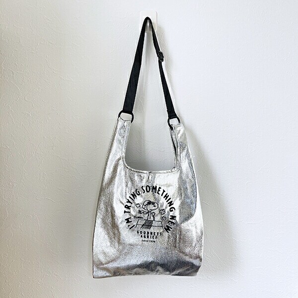 スヌーピー 2WAYショルダーバッグ シルバー PEANUTS 75th ROOTOTE ルートート コラボ SNOOPY