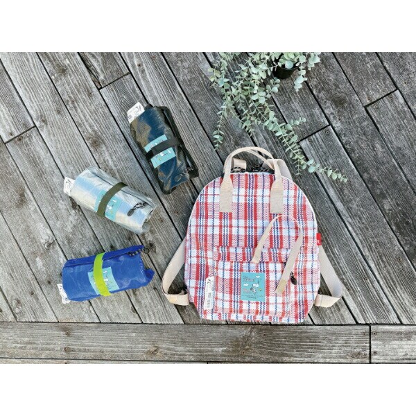 スヌーピー  2WAY ポリエチレン トートバッグ リュック セオルー 防水性 レジャー チェック SNOOPY