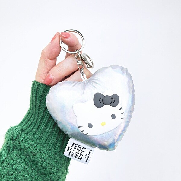 サンリオ ハローキティ ハートクッションキーホルダー オーロラ Sanrio