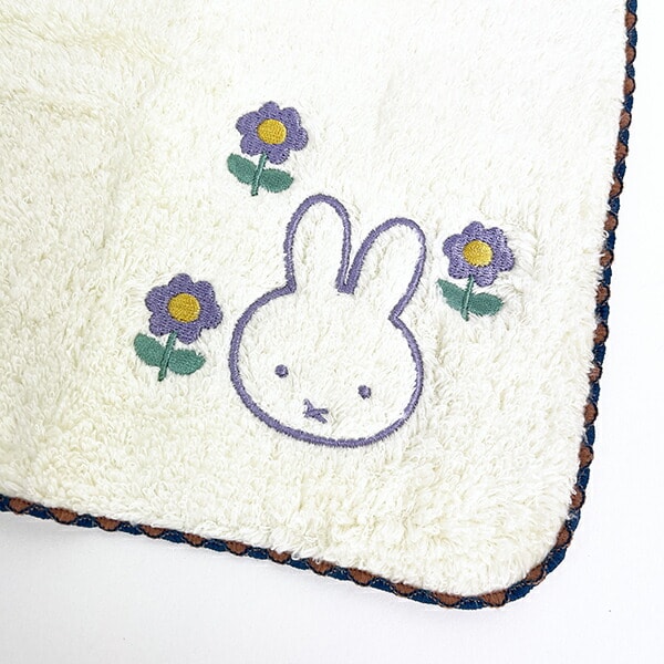 ミッフィー miffy ふわふわ刺繍ハンカチーフ アイボリー タオルハンカチ ハンドタオル