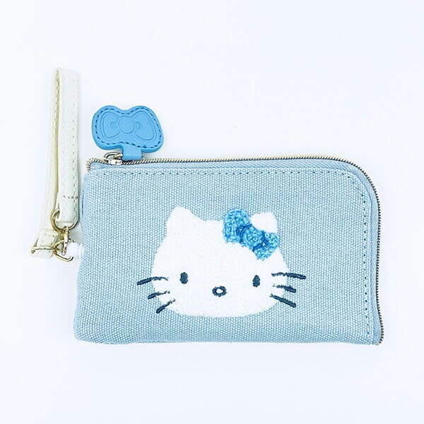 サンリオ ハローキティ キーパスポーチ (水色) パスケース Sanrio