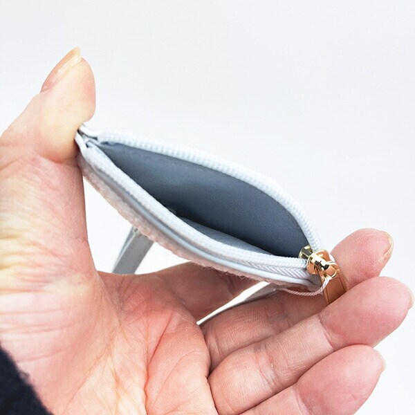 ちいかわ あのこ おかおサガラミニポーチ