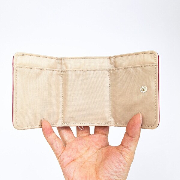 モフサンド パンダにゃん 三つ折り財布 アイボリー mofusand