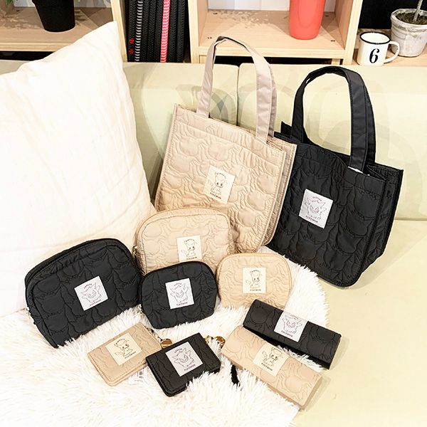 ポケットモンスター オープンパスケース ミミッキュ 定期入れ ベージュ ポケモン キルティング　ポケモン