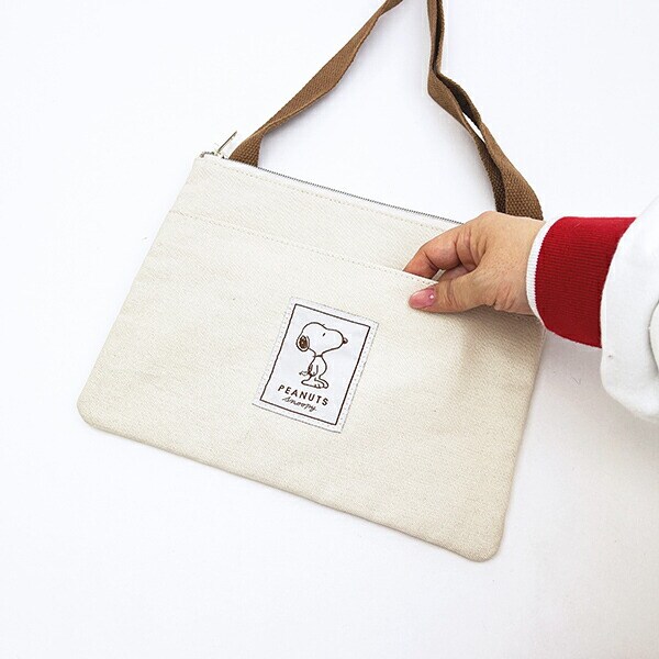 スヌーピー ショルダーバッグ アイボリー SNOOPY