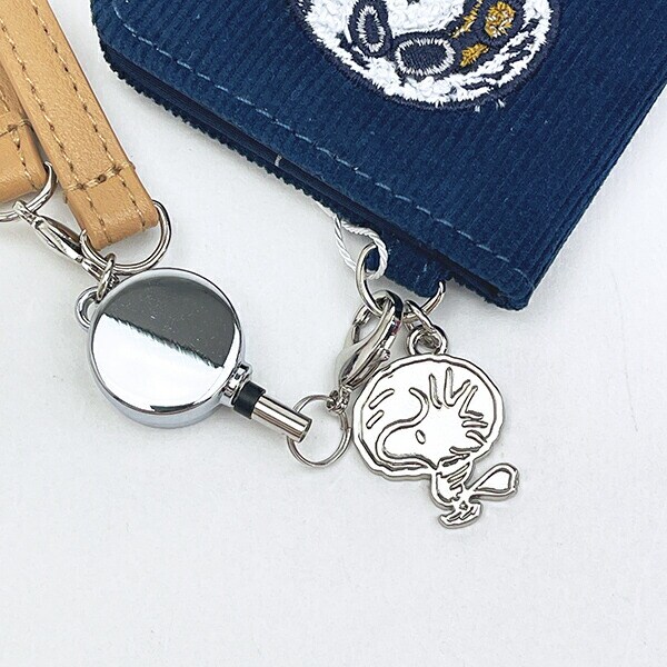 スヌーピー サガラオープンパスケース (アストロ) 定期入れ SNOOPY