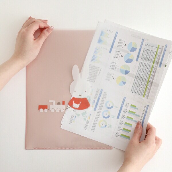 ミッフィー miffy A4ポケットクリアファイル(toy) 文具 日本製