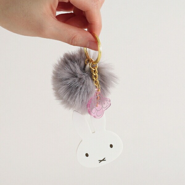 ミッフィー miffy ファー付きアクリルキーホルダー グレー