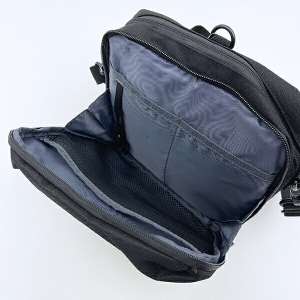 ディズニー ミッキー ショルダーバッグ  (ブラック) Disney