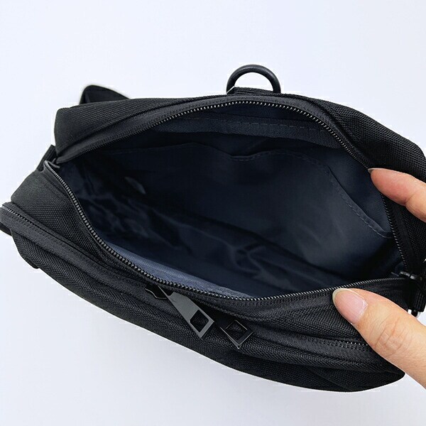 ディズニー ミッキー ショルダーバッグ  (ブラック) Disney