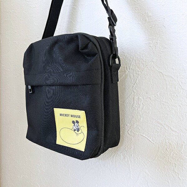 ディズニー ミッキー ショルダーバッグ  (イエロー) Disney