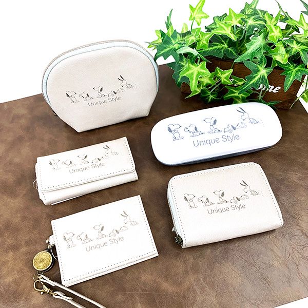 スヌーピー リール付き二つ折りパスケース ユニークスタイル 定期入れ SNOOPY グレー