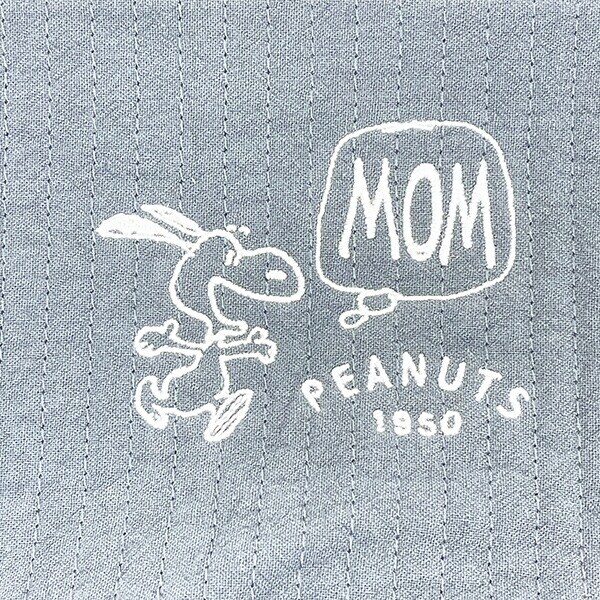 スヌーピー スタンドポーチ (ブルーグレー) MOM SNOOPY