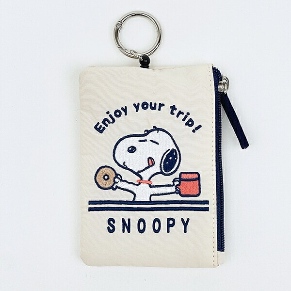 スヌーピー enjoy your trip リール付きパスポーチ SNOOPY