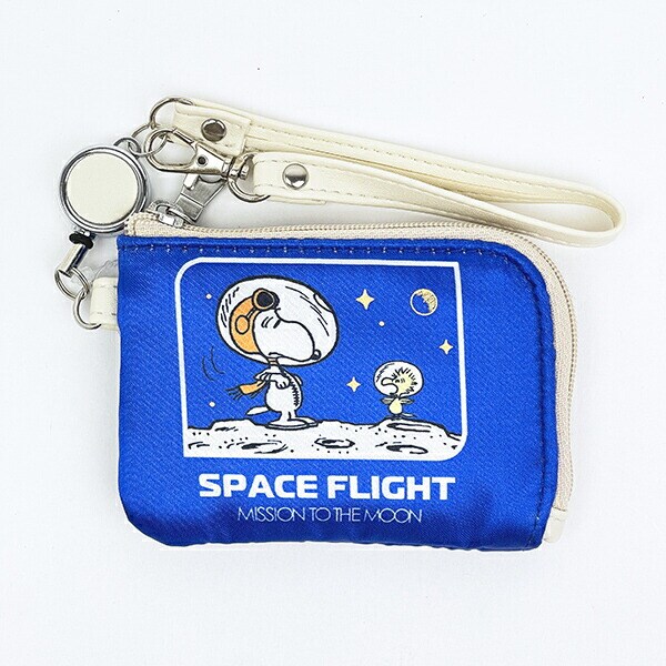 スヌーピー リール付パスケース アストロノーツ 定期入れ SNOOPY