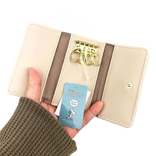 スヌーピー キーケース デスク刺繍 PEANUT 鍵ケース ベージュ  マリモクラフト