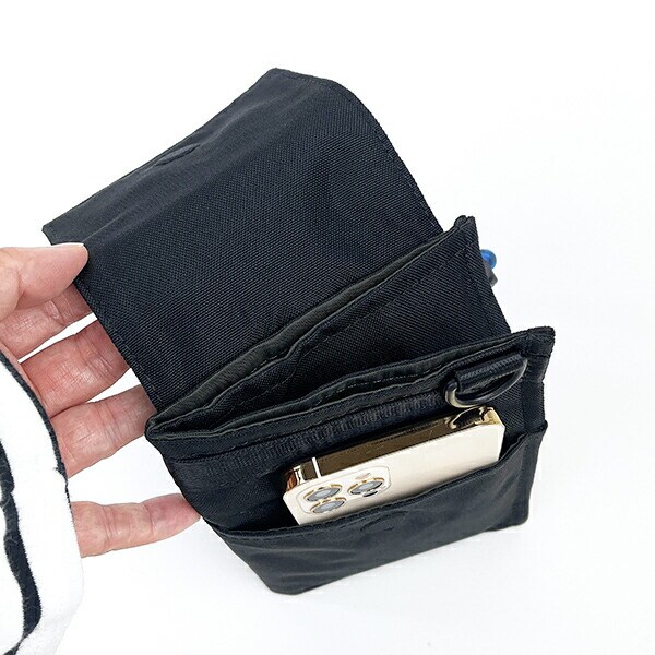 スヌーピー RE-PET 二つ折サコッシュポーチ (ブラック) バッグ SNOOPY