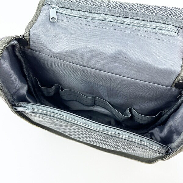 スヌーピー 撥水吊下げポーチ (ブラック) トラベル用品 SNOOPY