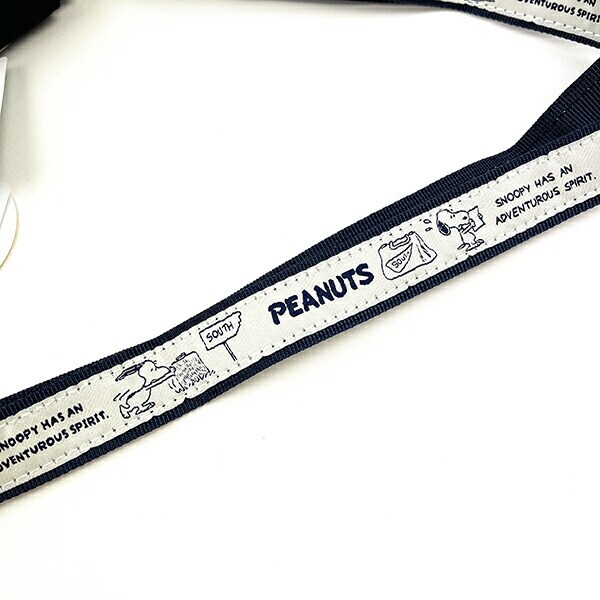 スヌーピー 撥水パスポートショルダーバッグ トラベル用品 SNOOPY