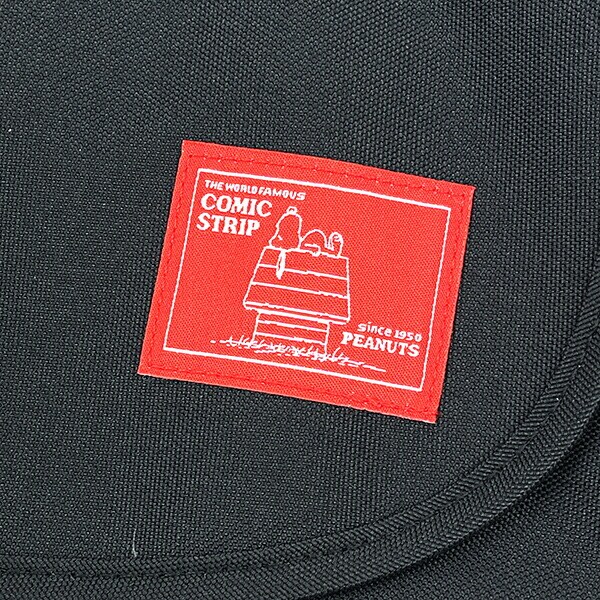 スヌーピー RE-PET メッセンジャーショルダー ショルダーバッグ かばん ブラック SNOOPY