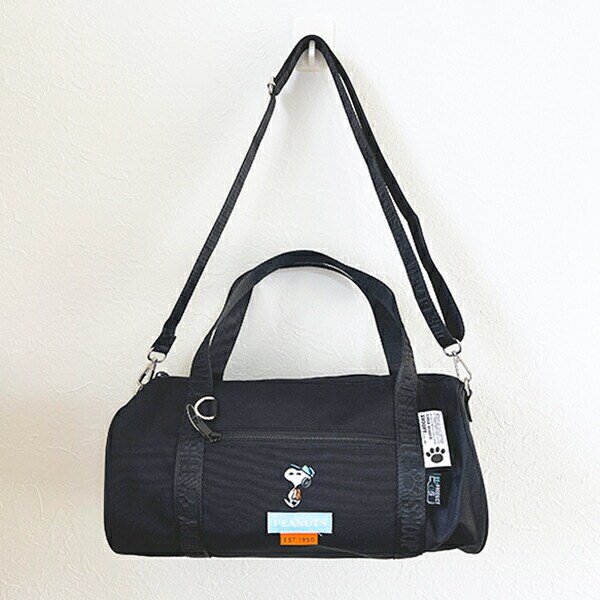 スヌーピー ショルダー付きロールボストンバッグ ブラック 2WAY RE-PET SNOOPY