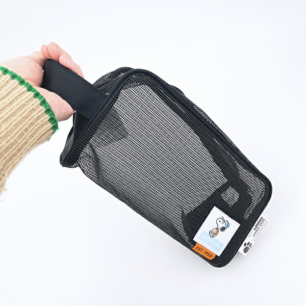 スヌーピー ラバーメッシュポーチ ブラック SNOOPY