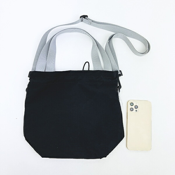 スヌーピー 巾着ショルダーバッグ ブラック SNOOPY