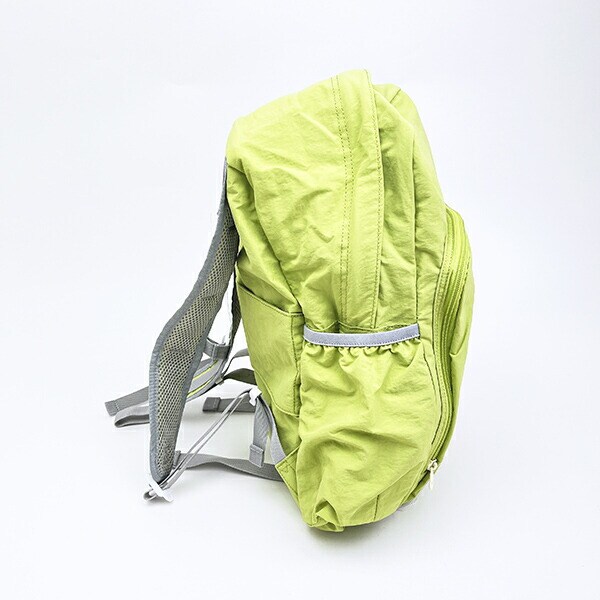 スヌーピー ライナス パッカブルリュックサック アップリケ刺しゅう グリーン バッグ SNOOPY