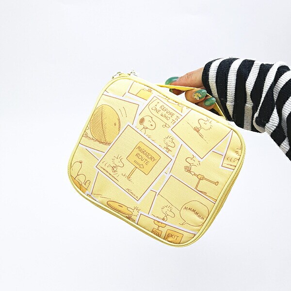 スヌーピー たためるボックスポーチ (イエロー) コミックトラベルシリーズ SNOOPY