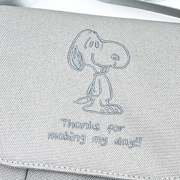 スヌーピー パスポートショルダーバッグ (ライトグレー) トラベル SNOOPY