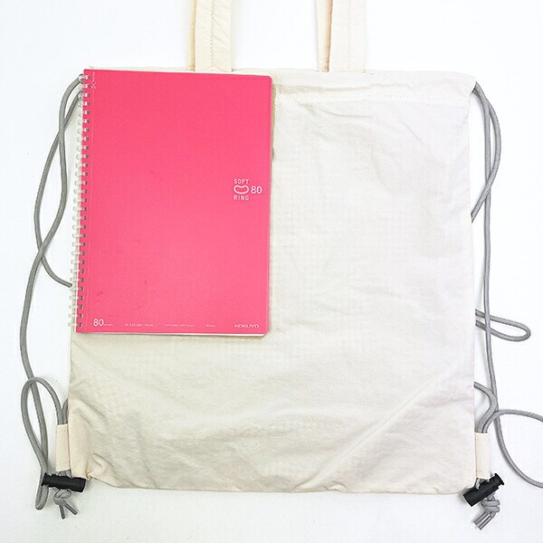 スヌーピー チェックリバーシブルナップザック アイボリー リュック SNOOPY