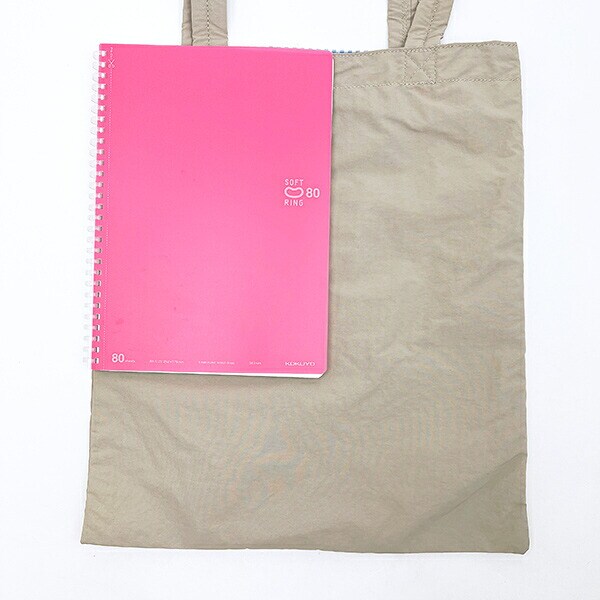 スヌーピー チェックリバーシブルトートバッグ ベージュ SNOOPY