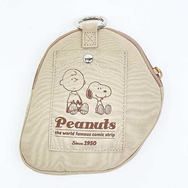 スヌーピー チャーリーブラウン ダイカット刺繍パスポーチ SNOOPY