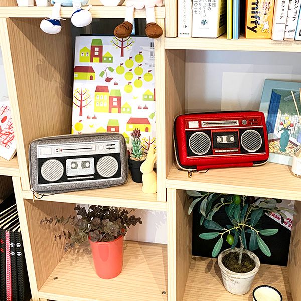 ポーチ ラジカセ(L) PUPU FELT 小物入れ レッド レトロ雑貨