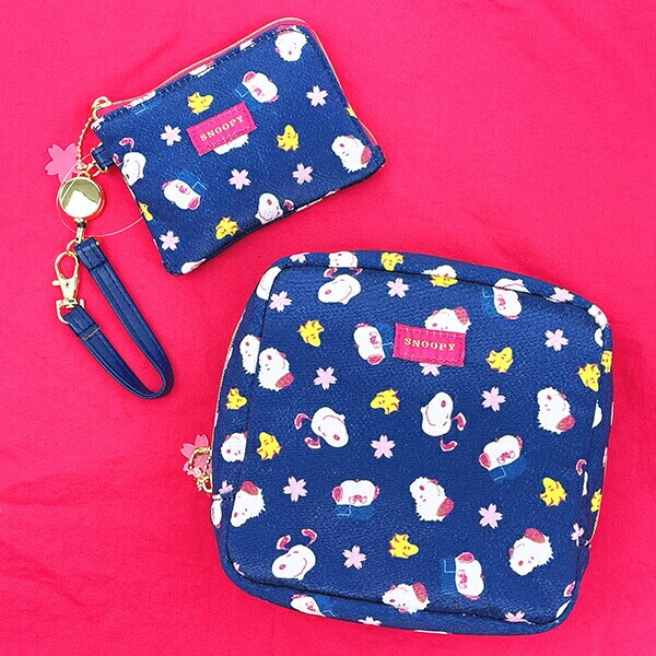 スヌーピー ボックスポーチ SAKURASAKU 定期入れ SNOOPY