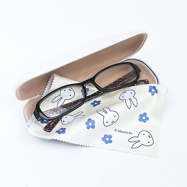 ミッフィー miffy 眼鏡ケース アイボリー ブルードレス