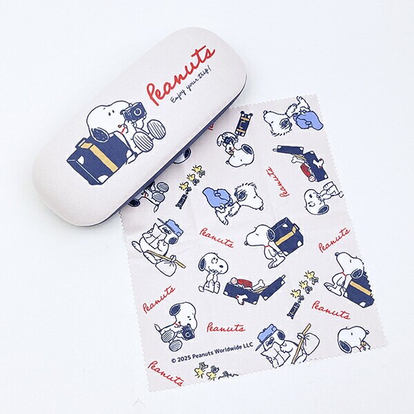 スヌーピー enjoy your trip メガネケース SNOOPY