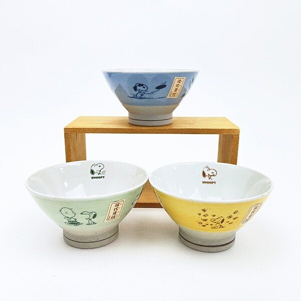 スヌーピー 波佐見焼 茶碗  浅緑色 食器 日本製 SNOOPY