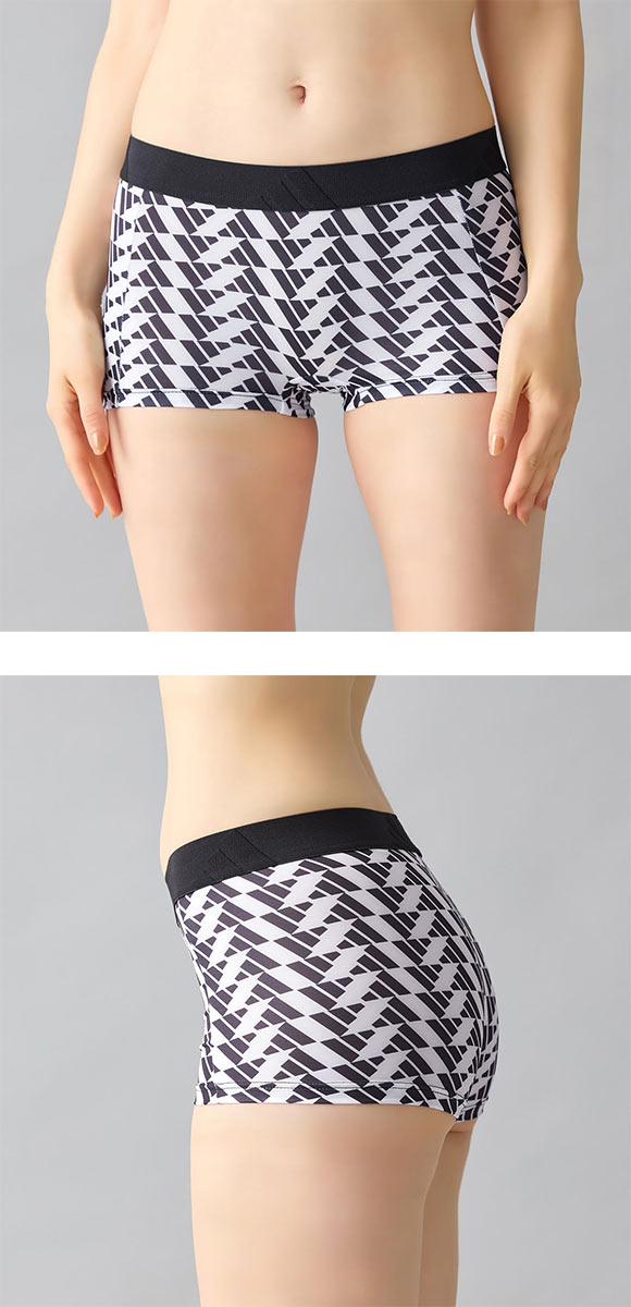 アディダス ハーフショーツ総柄ロゴプリント レディース adidas