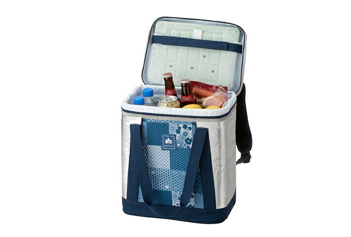 内側生地には抗菌加工