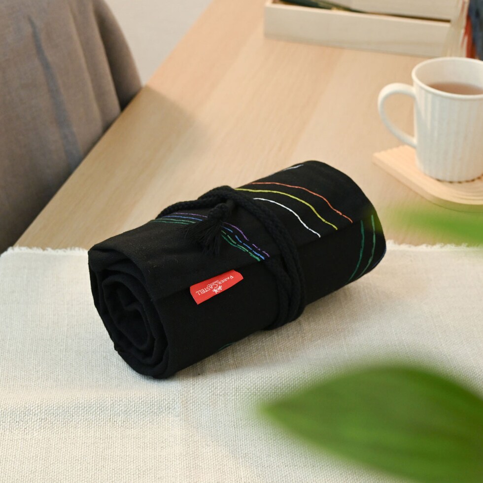 ファーバーカステル ブラックエディション 72色ペンシルロール (116418)