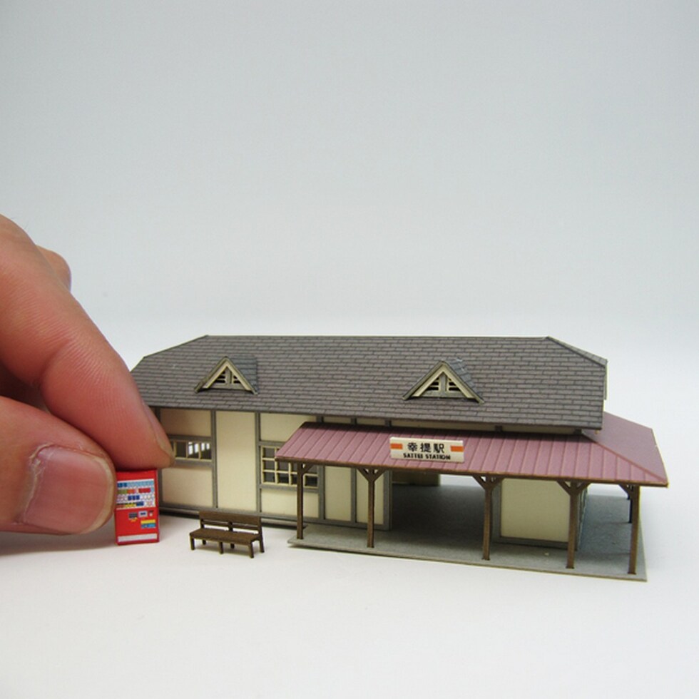 さんけい なつかしのジオラマ S=1/150 駅舎H (MP03-65)