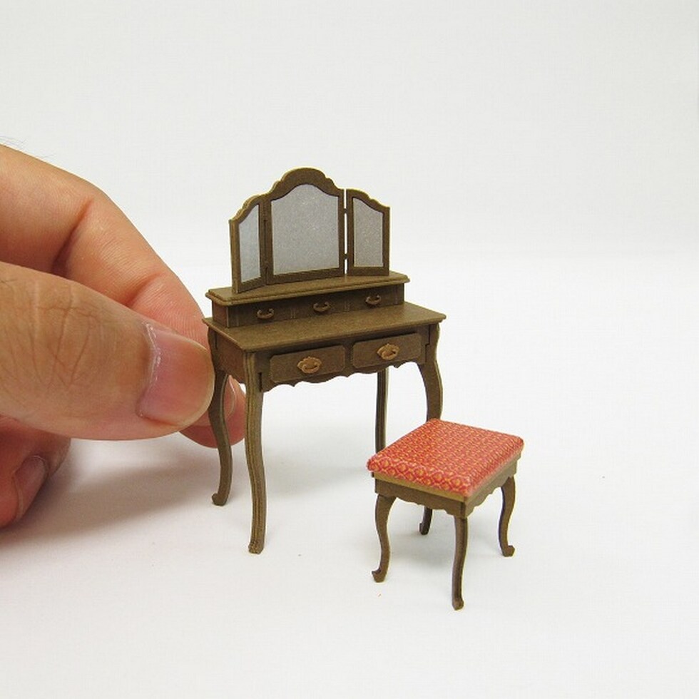 さんけい みにちゅあーと・プチ ドレッサー (MP01-105)