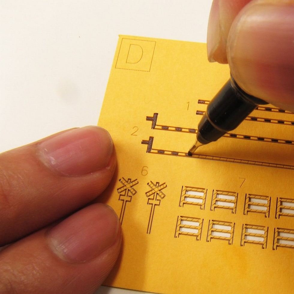 さんけい みにちゅあーと・プチ S=1/220 踏切セット (MP01-108)