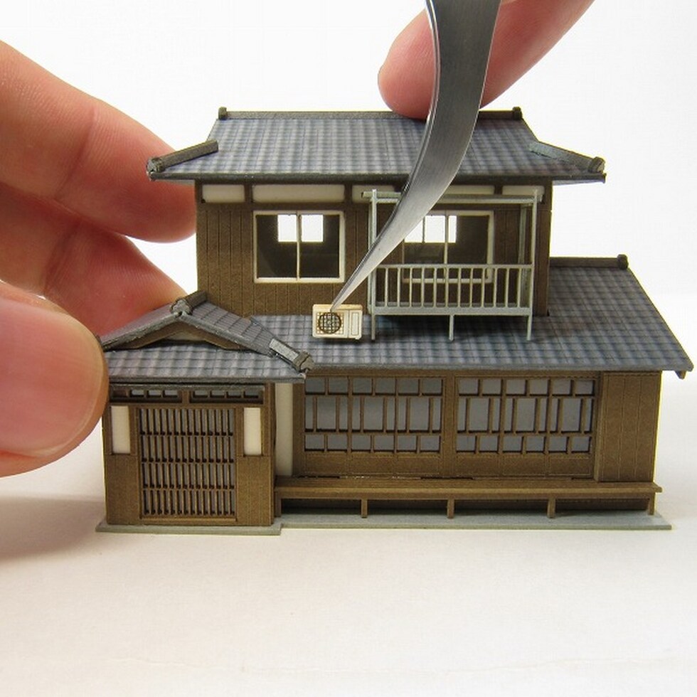 さんけい なつかしのジオラマシリーズS=1/150 民家C (MP03-85)