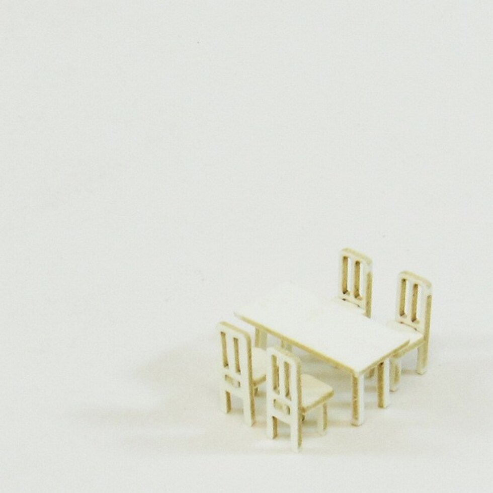 さんけい ジオラマ オプション S=1/150 テーブル＆イスA (MP04-82)