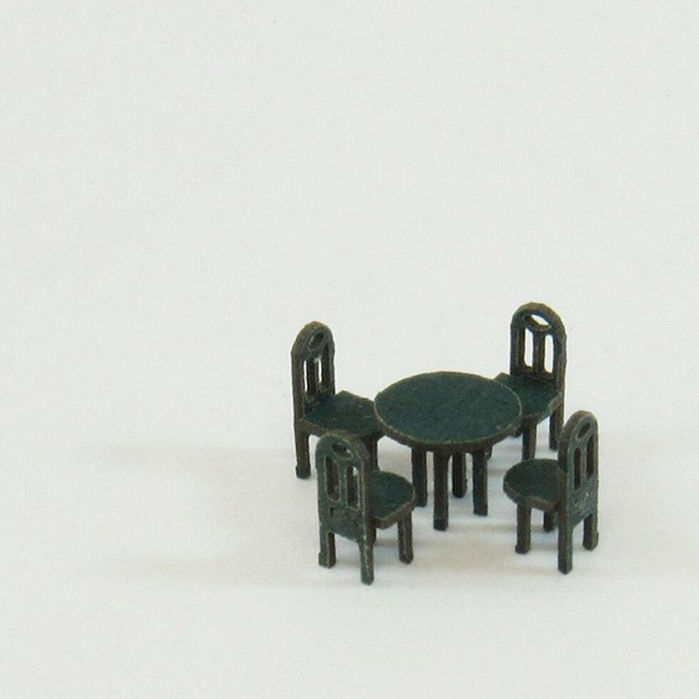 さんけい ジオラマ オプション S=1/150 テーブル＆イスB (MP04-83)